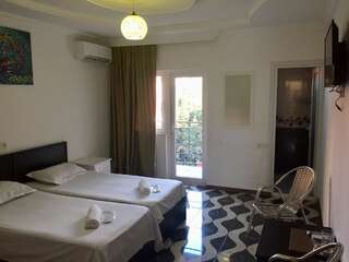 Отель Katrin Кобулети-1